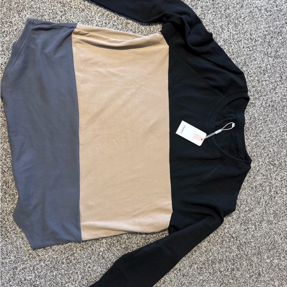 Colorblock Long Sleeve Top